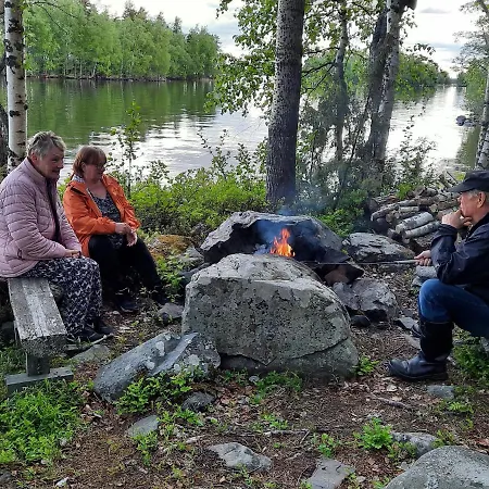 וילה Luonnon Rauhaa Kalliosaaressa, Private Island Polvijarvi (North Karelia)
