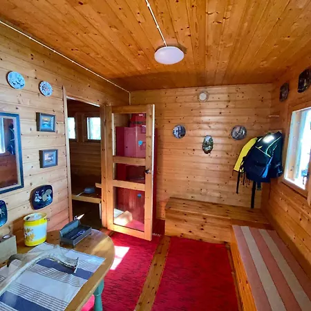 Luonnon Rauhaa Kalliosaaressa, Private Island * Polvijarvi (North Karelia)