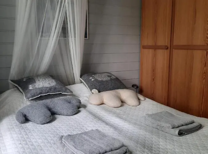 Luonnon Rauhaa Kalliosaaressa, Private Island Polvijarvi (North Karelia)