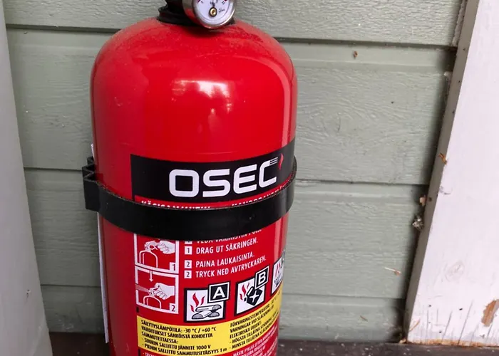 Luonnon Rauhaa Kalliosaaressa, Private Island 别墅