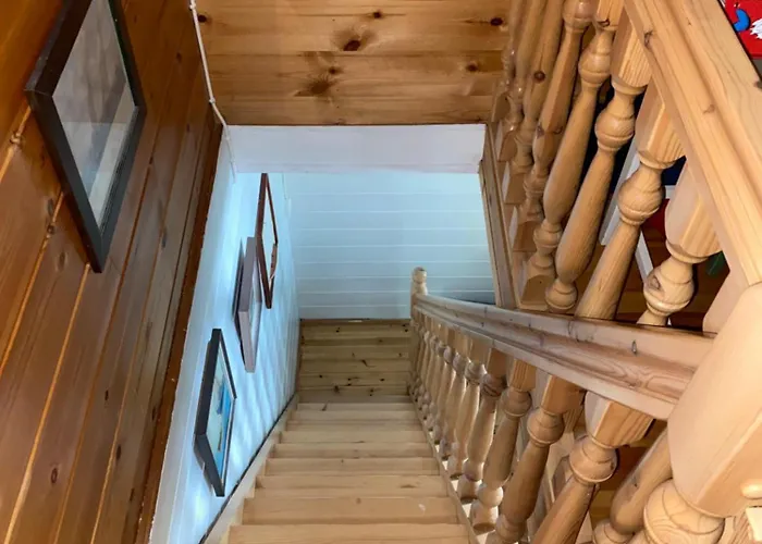 Luonnon Rauhaa Kalliosaaressa, Private Island 别墅 *