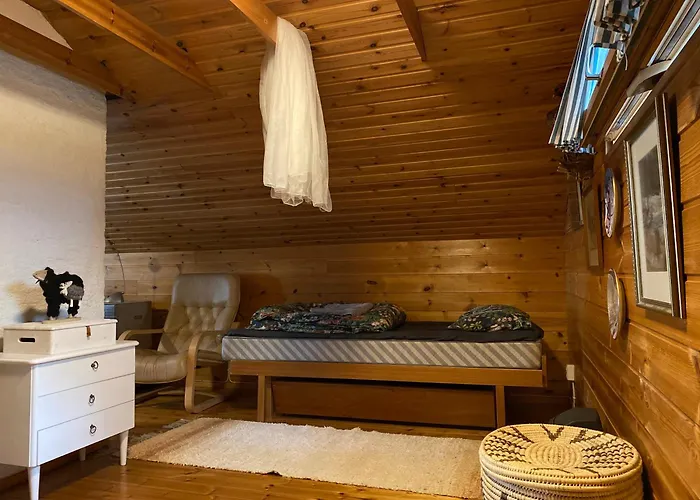 Luonnon Rauhaa Kalliosaaressa, Private Island Polvijarvi (North Karelia)